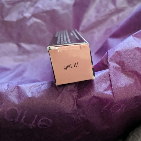 Tarte lip paint 'Get It' - Picture 2 of 4